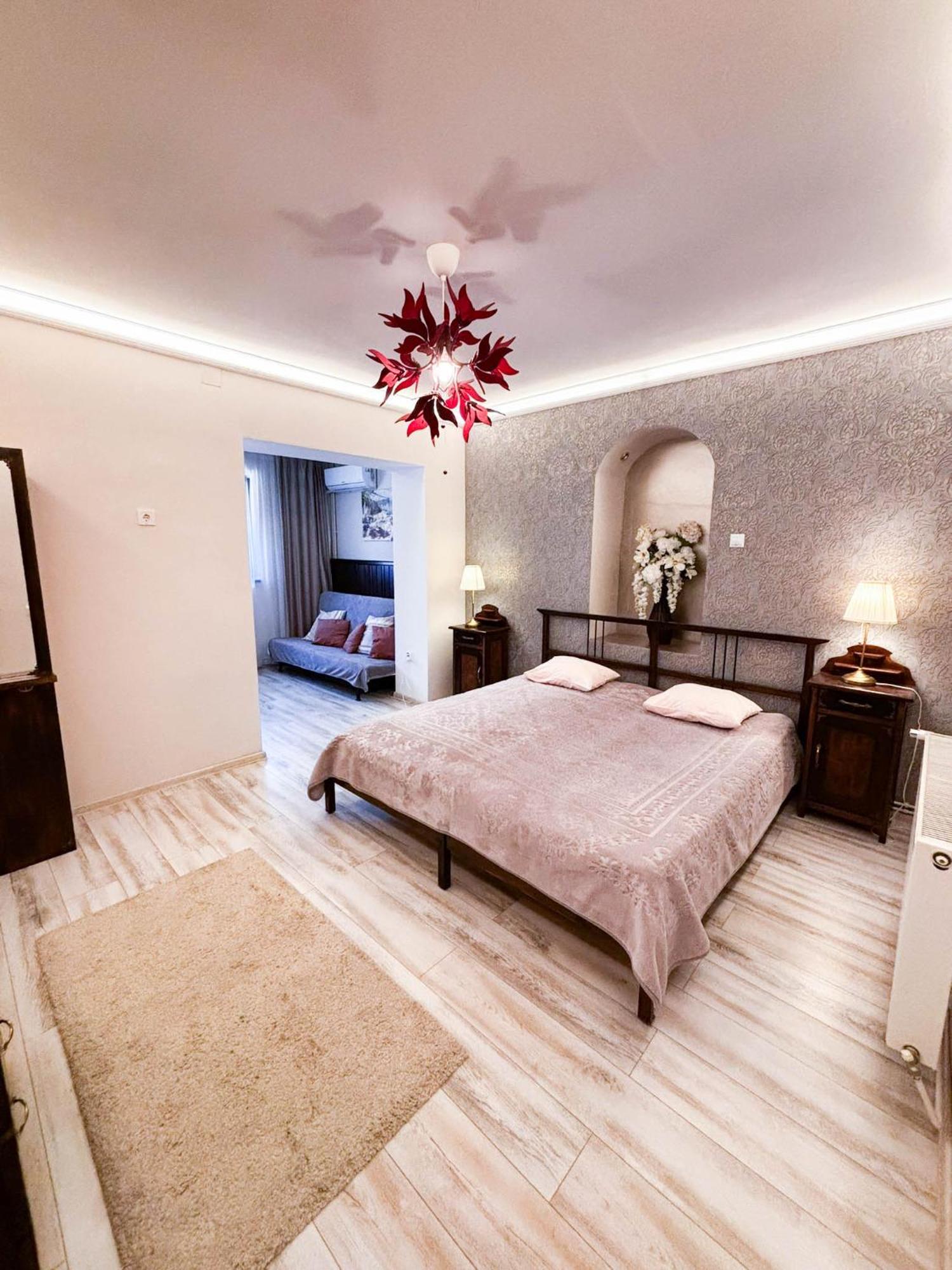 Conacul Bunicilor Hotel Novaci Ngoại thất bức ảnh