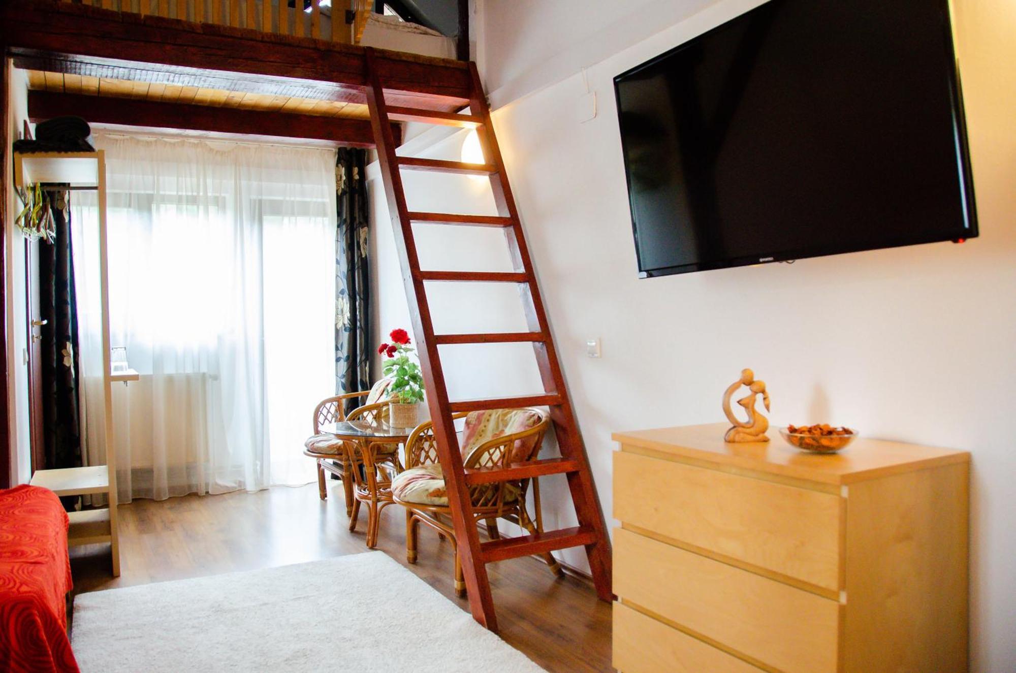 Conacul Bunicilor Hotel Novaci Ngoại thất bức ảnh