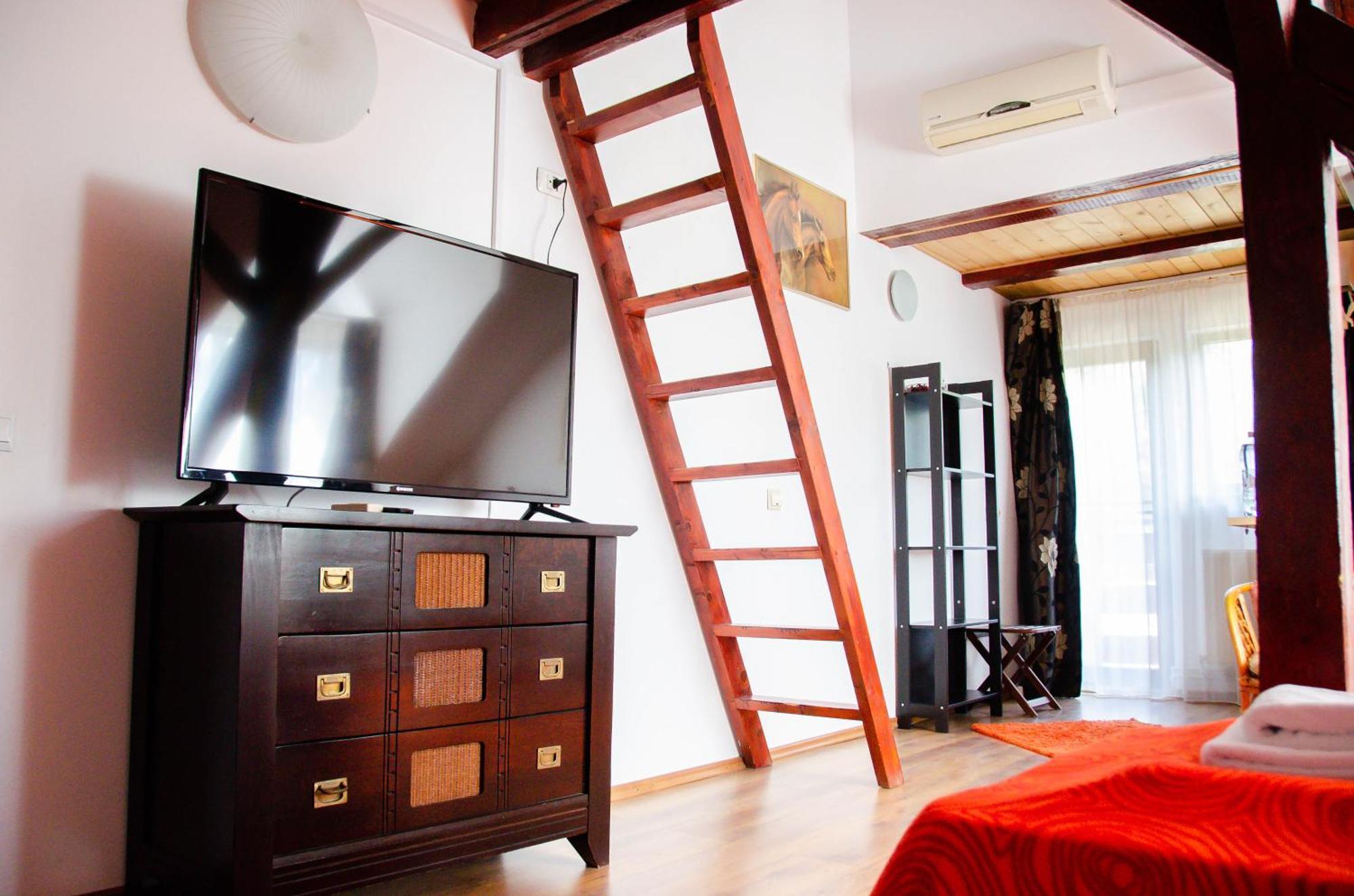 Conacul Bunicilor Hotel Novaci Ngoại thất bức ảnh